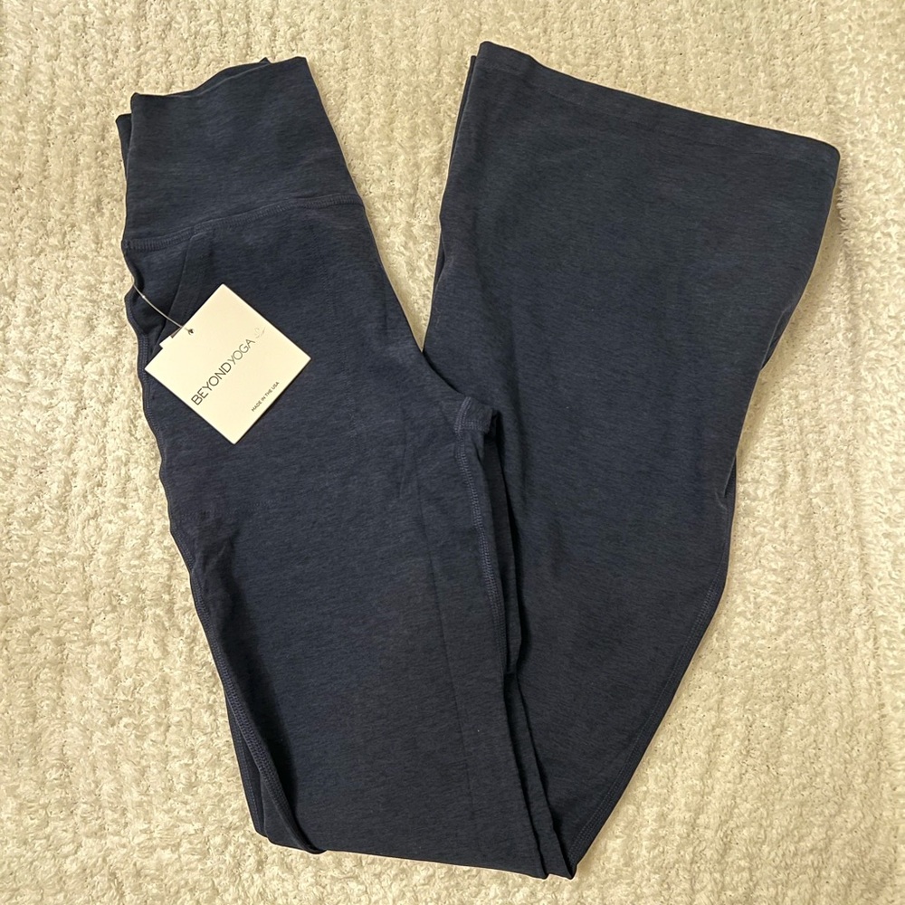 Blue Beyondyoga flared leggings, size S